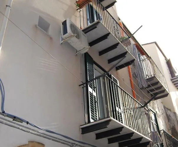 Casa Smeraldo بيت للعطل *